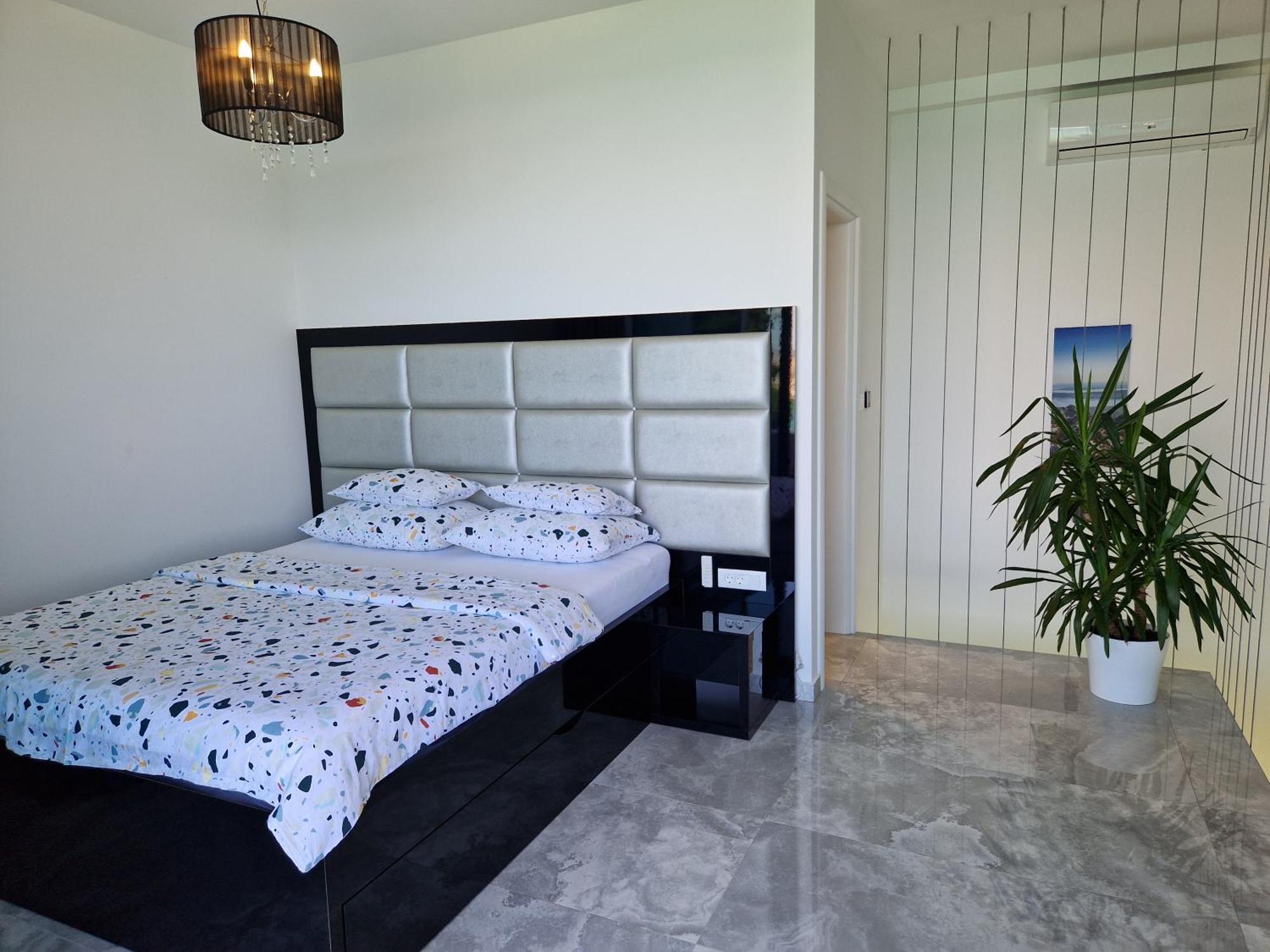 Apartments Dalmatia Infinity Bibinje Pokoj fotografie
